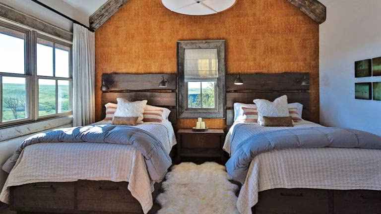 277-Old-Armington-Rd-Lucky-Man-print-039-16-Bedroom-2-4200x2801-300dpi_8542_2019-10-28_10-39