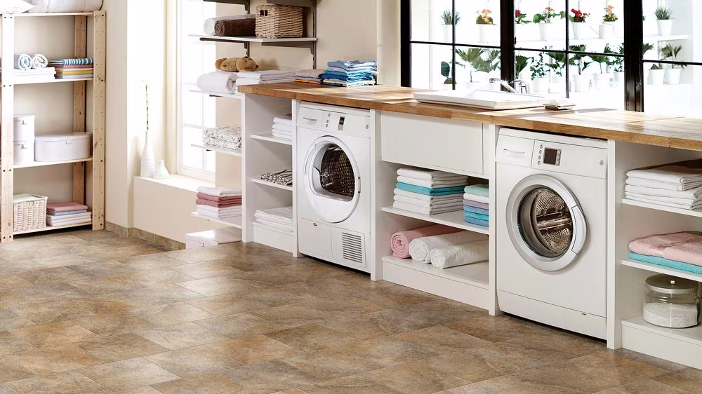 CERAMIC_MarazziUSA_LIVIGNO_Oro_LaundryRoom_11868_2023-05-03_10-15