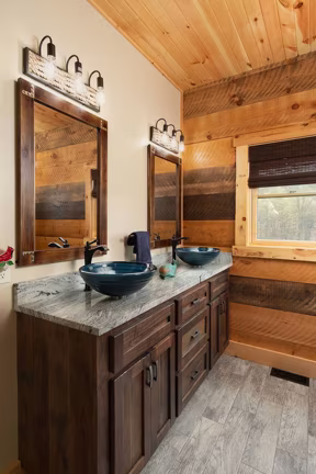 Saratoga Timber Frame Hybrid - Master Bath - Timberhaven