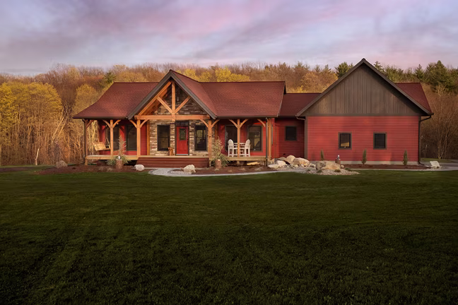 Saratoga Timber Frame Hybrid - Exterior 1 - Timberhaven
