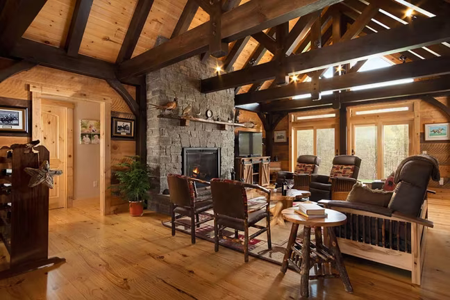 Saratoga Timber Frame Hybrid - Great Room - Timberhaven