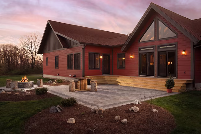 Saratoga Timber Frame Hybrid - Exterior 3 - Timberhaven