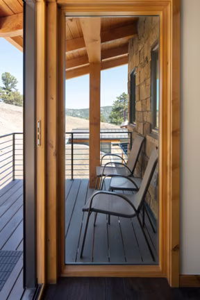 colorado tf-Magnolia Cornerstone-Upstairs-Balcony-687x1030_4_2023-07-25_11-58