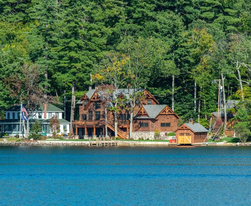 exterior-with-water_8542_2019-04-10_18-28