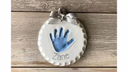 handprint-ornament_11868_2025-04-30_11-32